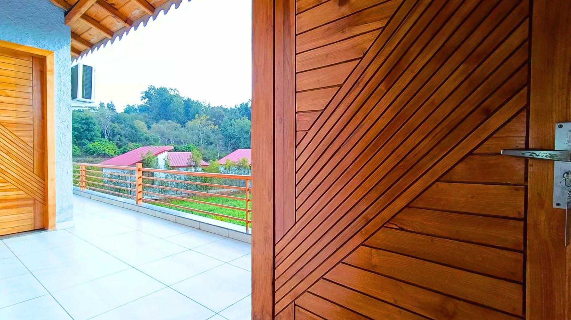 Kk Jungle View By Asapin Hotels Kotabagh Ngoại thất bức ảnh