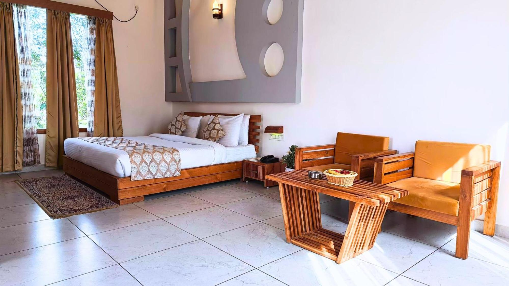 Kk Jungle View By Asapin Hotels Kotabagh Ngoại thất bức ảnh